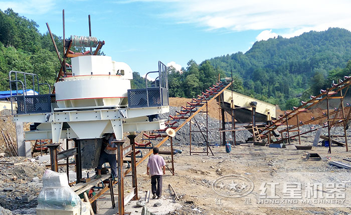 時(shí)產(chǎn)50-60噸建筑垃圾沖擊式破碎機(jī)哪里便宜？河南廠家有推薦嗎？